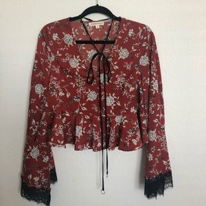 Floral Lace Bell Sleeved Top